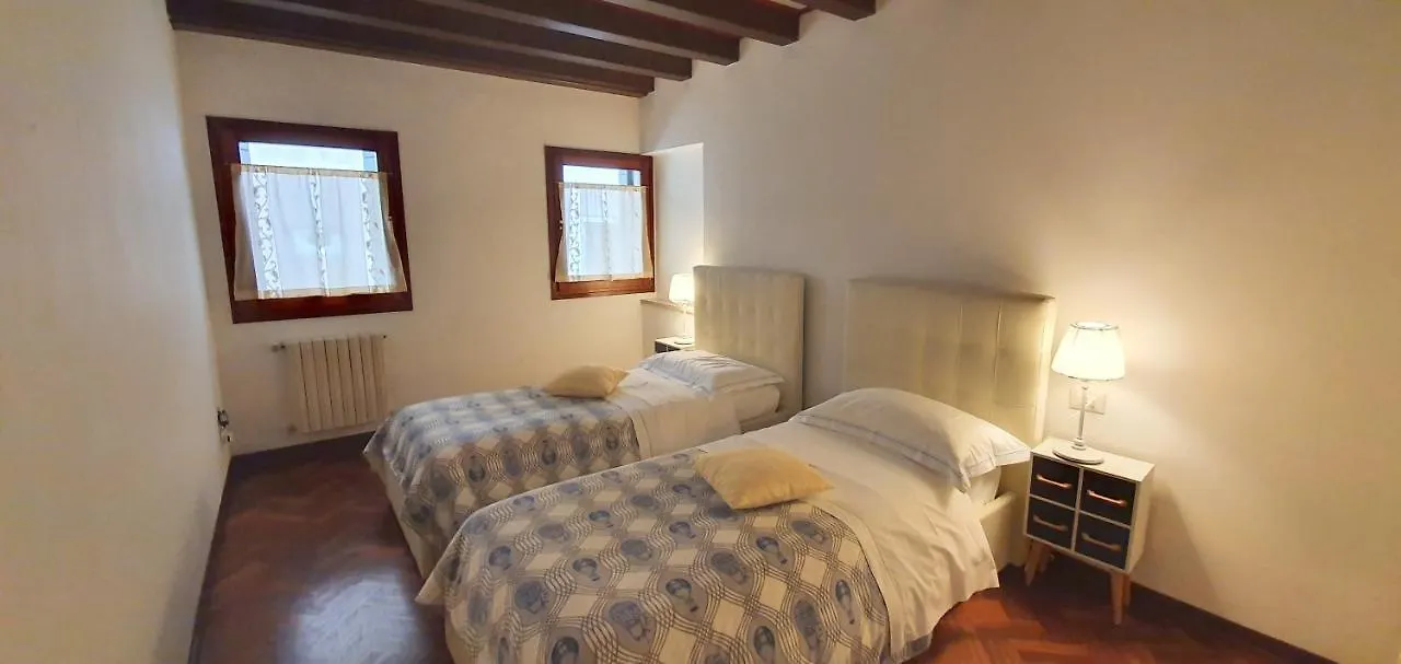 Wellvenice Rialto Apartment Italy