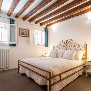 Appartamento San Giacomo Pied-a-terre House By Wonderful Italy, Venezia